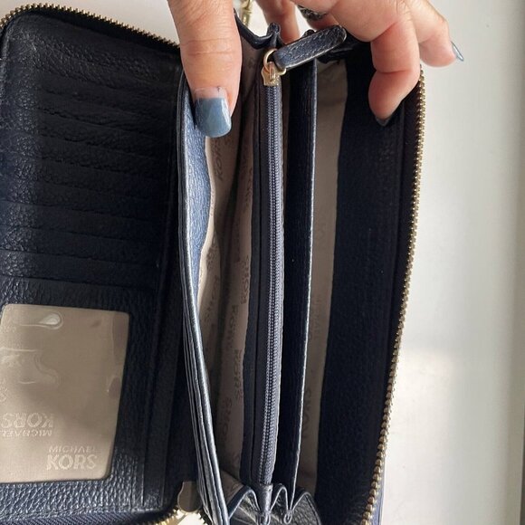 Michael Kors Est 1981 Jet Set Travel Continental Pebbled Leather Wallet Blue - Picture 10 of 10